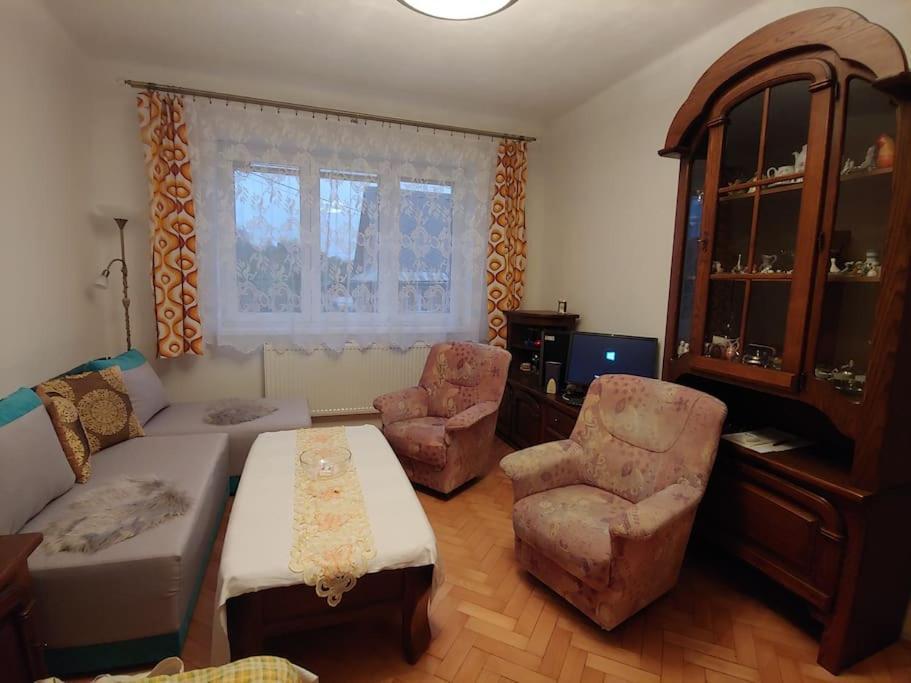 Apartamento Marta P Detrichov Nad Bystrici Exterior foto